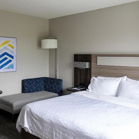 Holiday Inn Express Hotel & Suites Brockville By Ihg Exterior foto