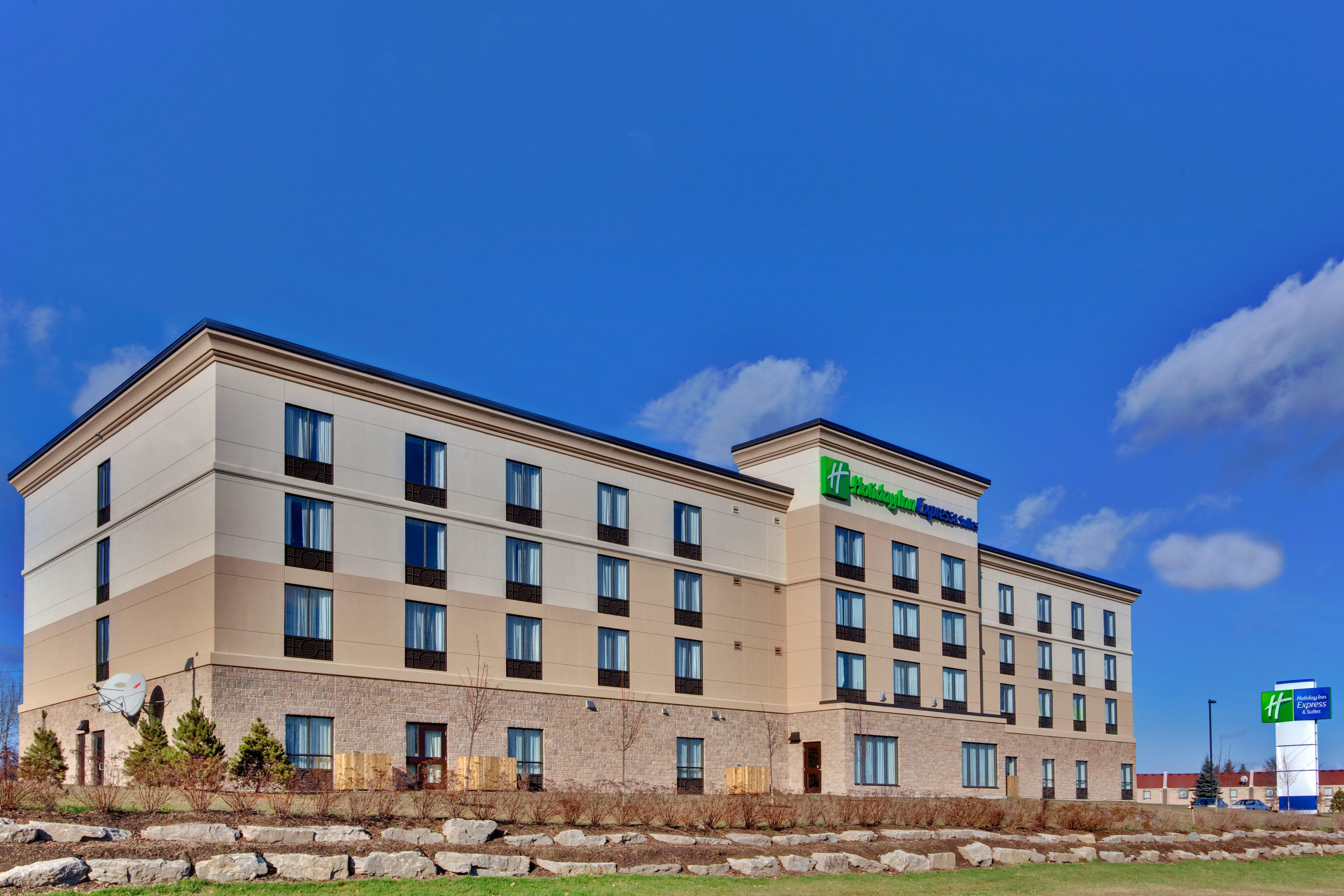 Holiday Inn Express Hotel & Suites Brockville By Ihg Exterior foto