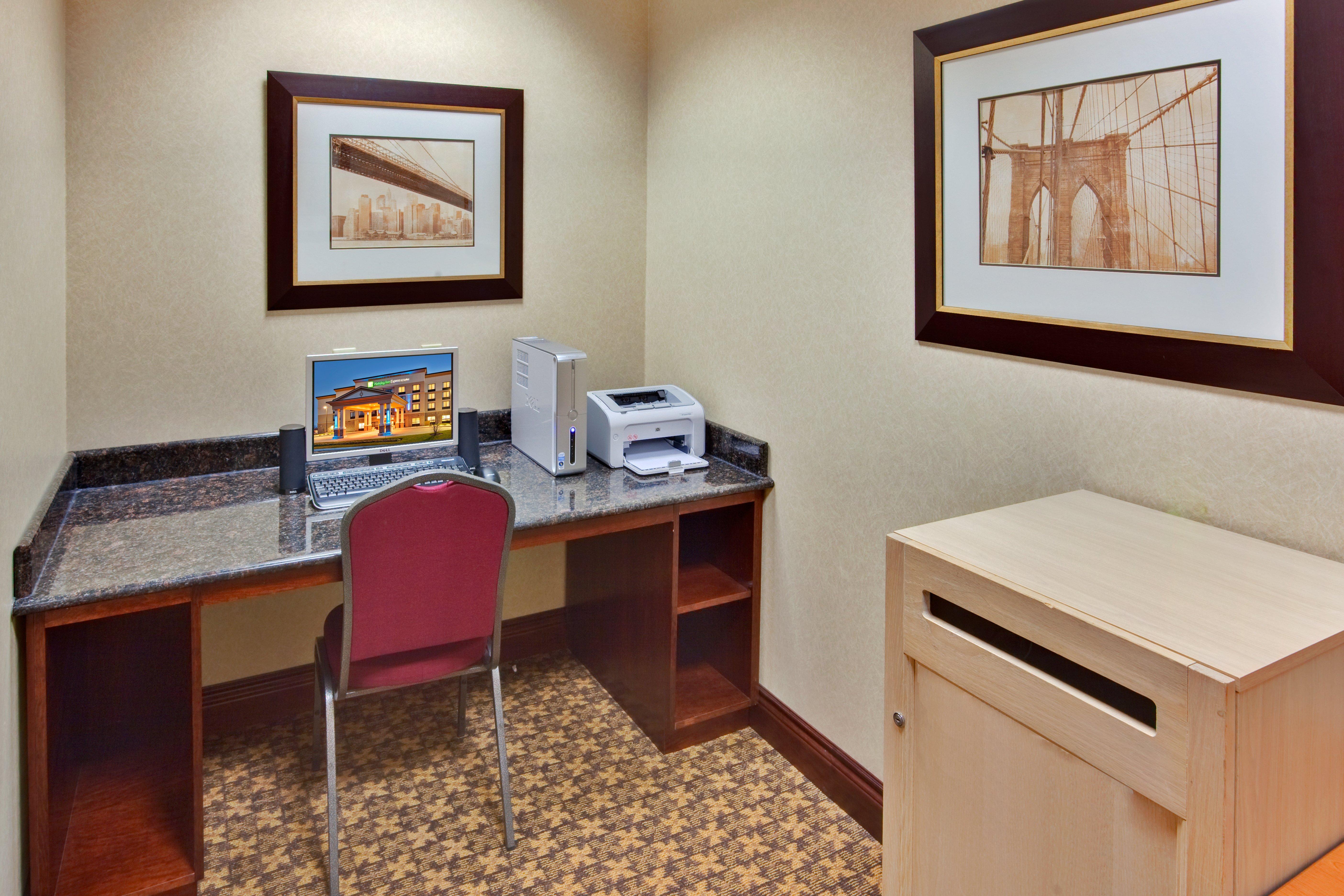 Holiday Inn Express Hotel & Suites Brockville By Ihg Exterior foto