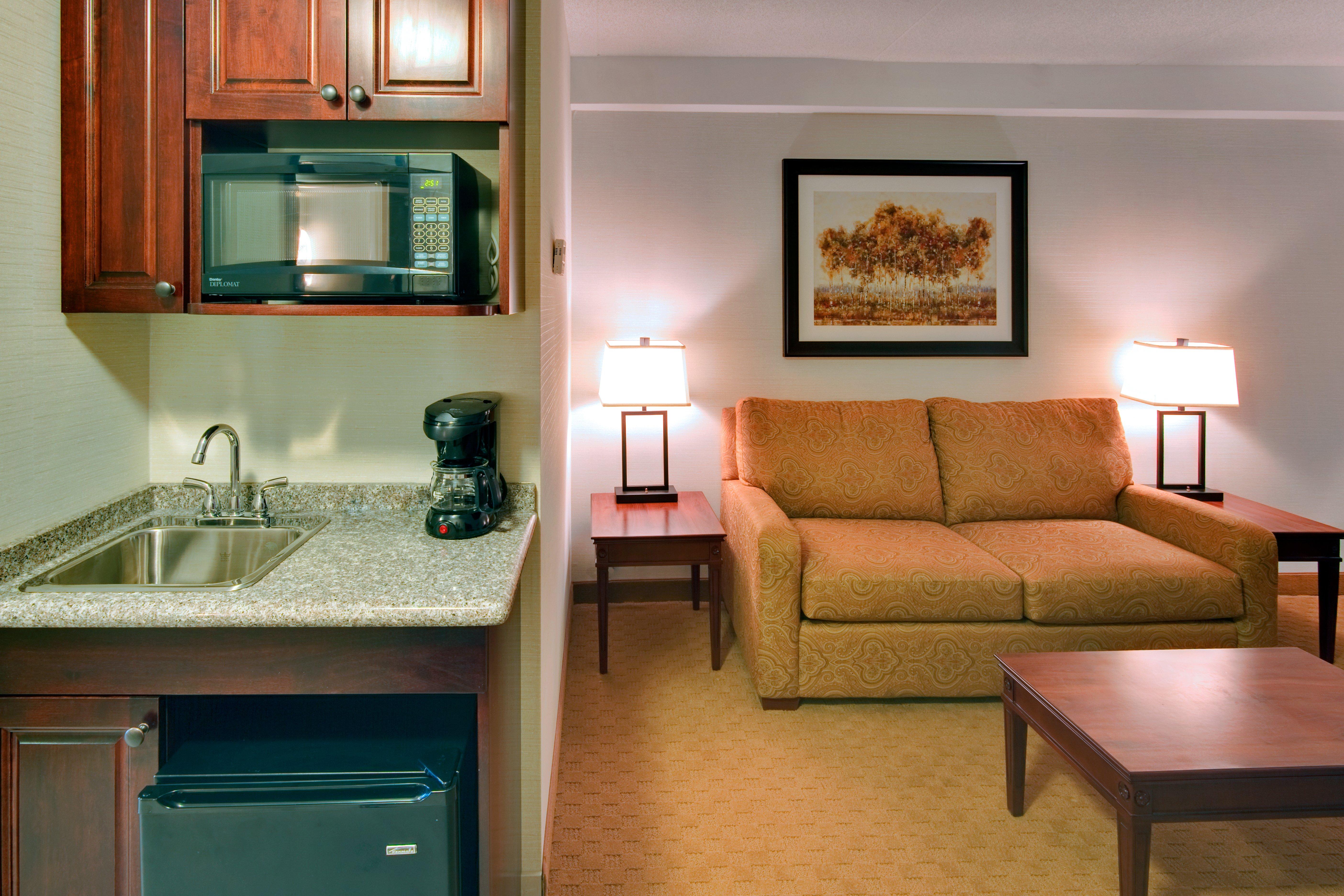 Holiday Inn Express Hotel & Suites Brockville By Ihg Exterior foto