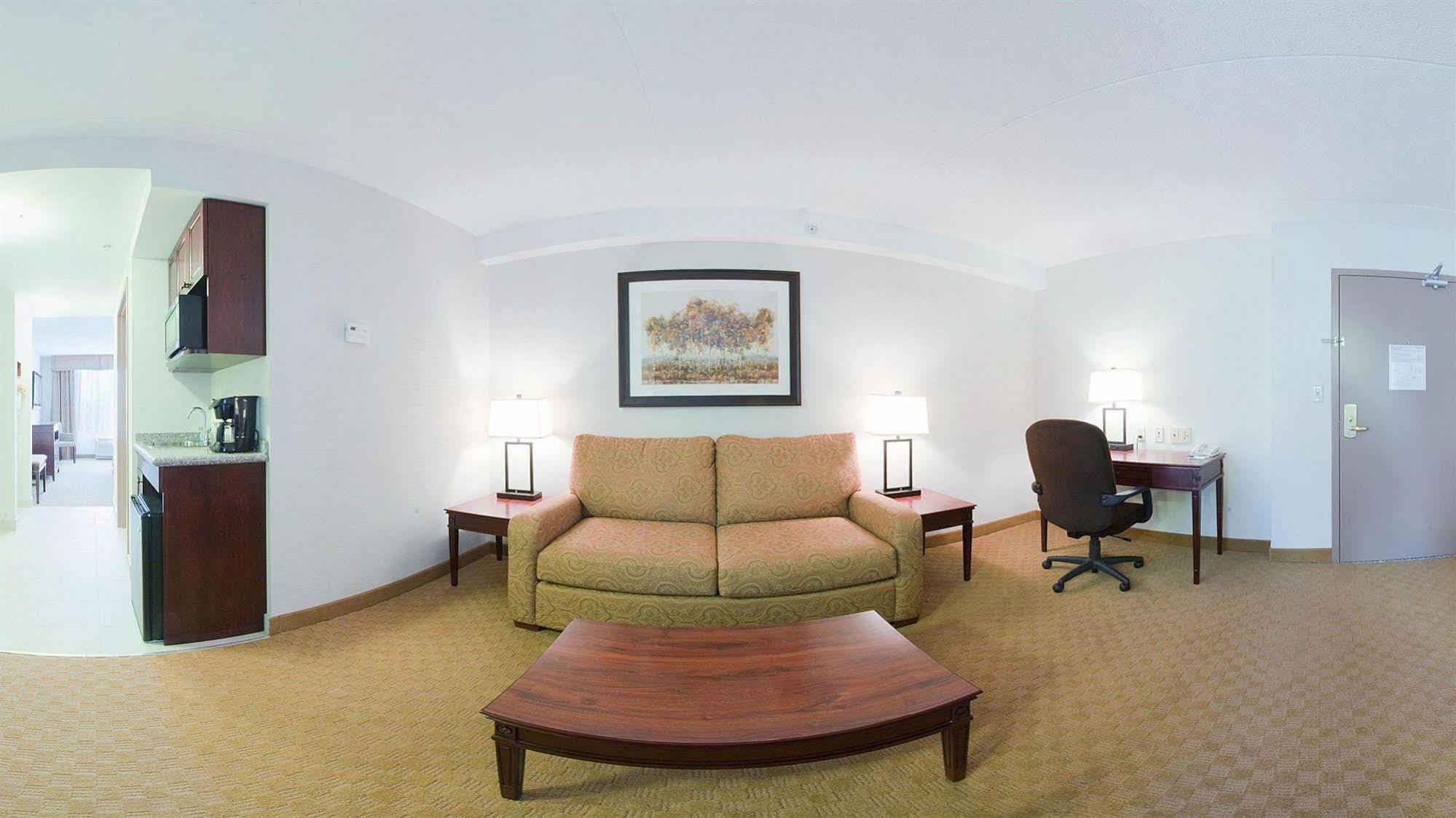 Holiday Inn Express Hotel & Suites Brockville By Ihg Exterior foto