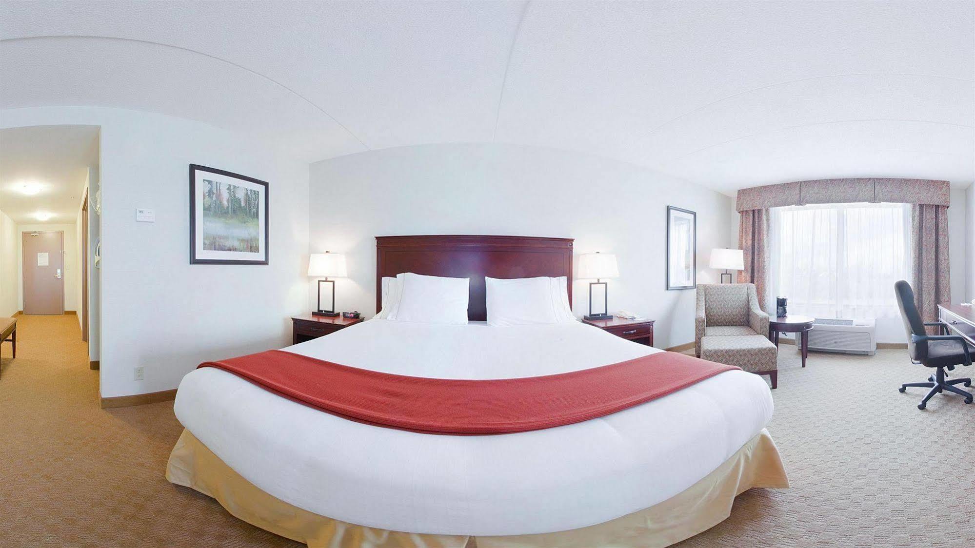 Holiday Inn Express Hotel & Suites Brockville By Ihg Exterior foto